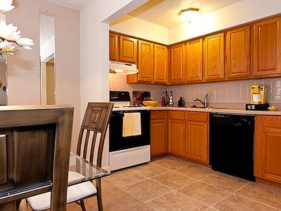 2nd image of 7481 Harlan Walk