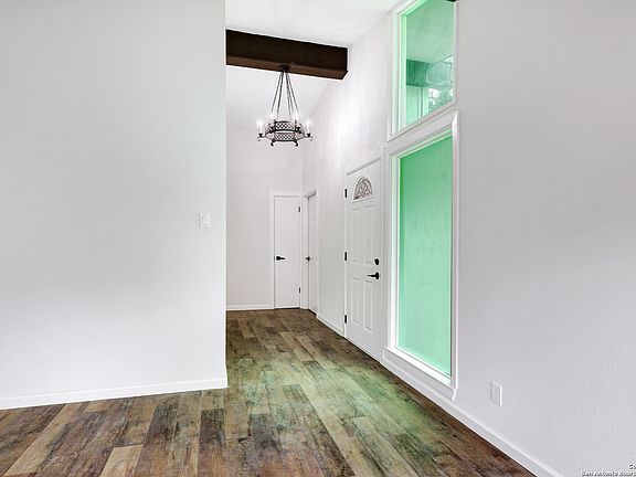 2nd image of 4723 LAVENDER LN