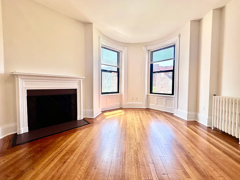 504 Beacon St #31U — Photo 3
