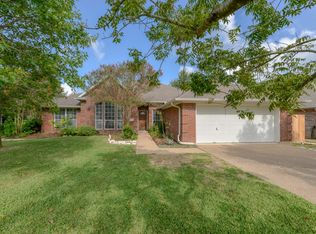 603 Ivy Cv, College Station, TX 77845