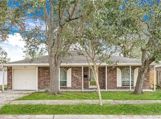 2249 Suwanee Dr, Marrero, LA 70072