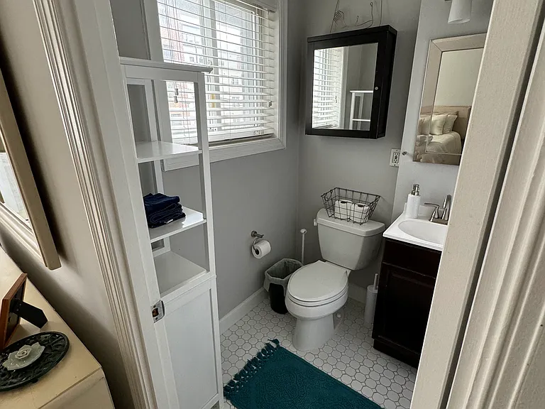 1420 Clifton St NW #205 — Photo 8
