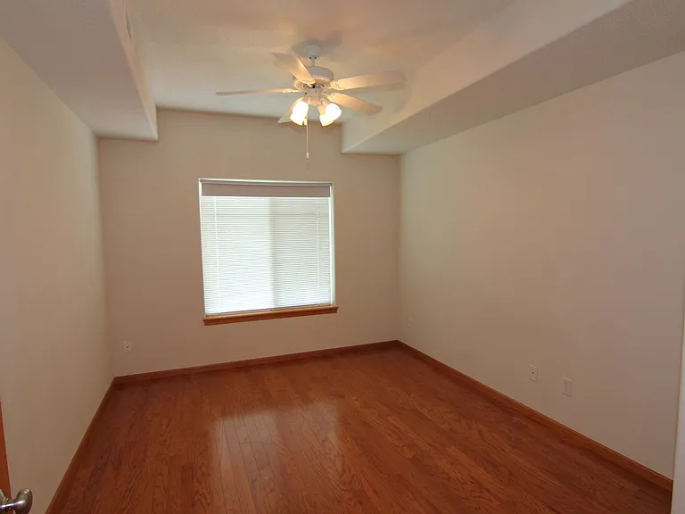 4385 Berkeley Ln — Photo 11