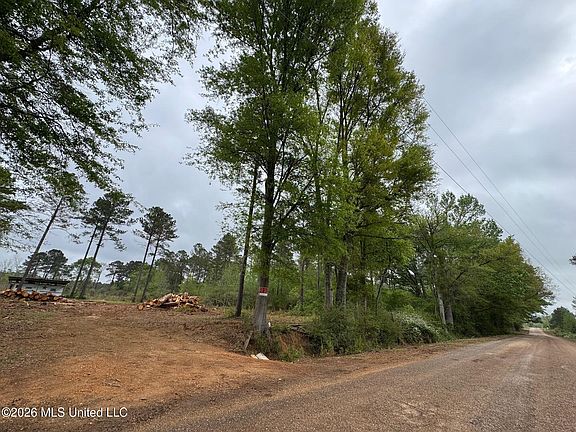2nd image of 6 Dinan Salem Rd