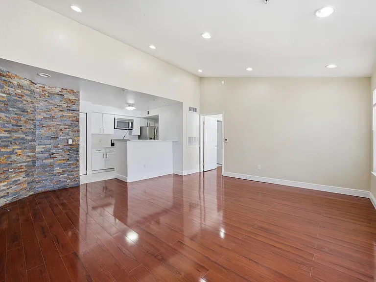 2207 Antigua Pl #738 — Photo 3