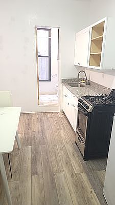 2nd image of 127 Mulberry St #7