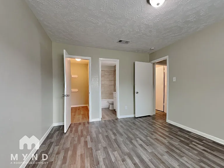 3603 Tamfield Dr — Photo 8