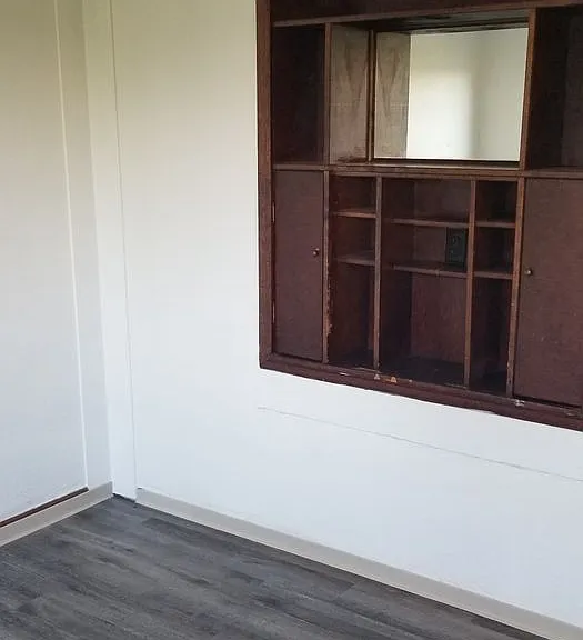 545 NE Oak St — Photo 21