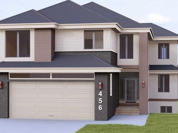 456 W Discovery Pl SW, Calgary, AB T3H 6A2