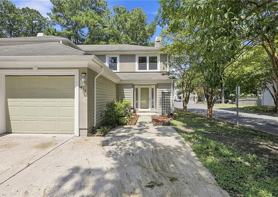 1st image of 312 Esplanade Pl