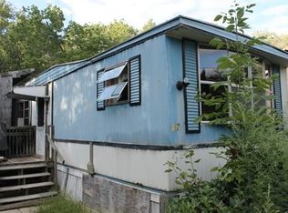 37 Myrtle St, Templeton, MA 01468
