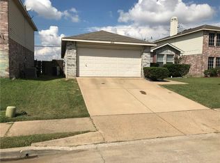 2812 Cresthaven Dr, Mesquite, TX 75149