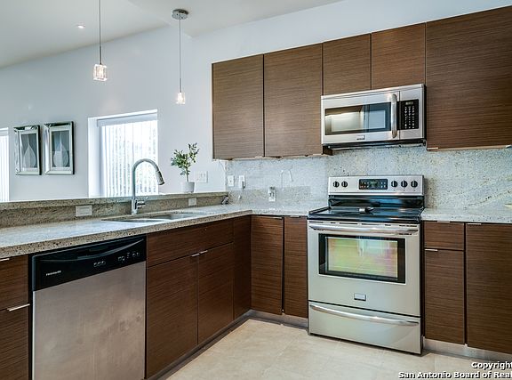 5th image of 17902 La Cantera Pkwy Unit 116