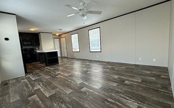 3rd image of 38000 Le Chateau Blvd #685