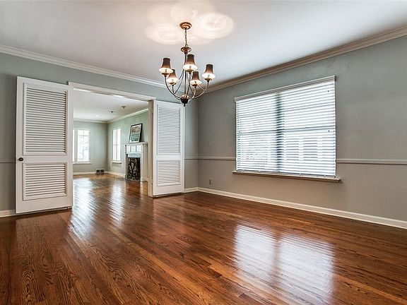 2nd image of 6137 Del Norte Ln