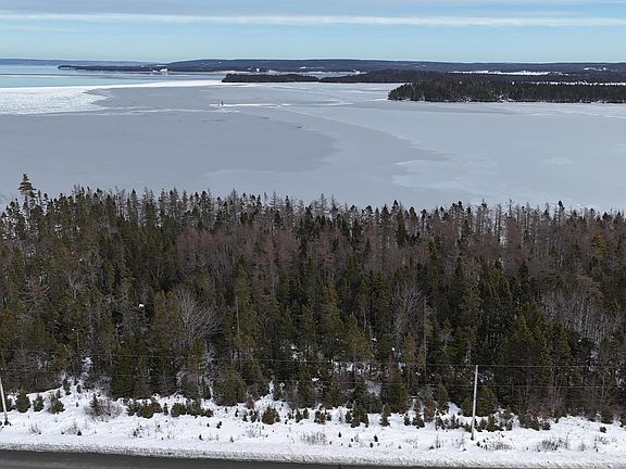 4th image of 40 Maple Dr Lot 1A