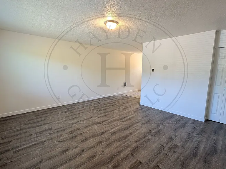 23051 SW Main St #1 — Photo 2