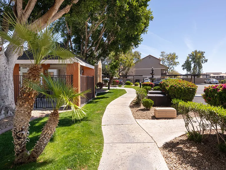 92Forty Scottsdale — Photo 25