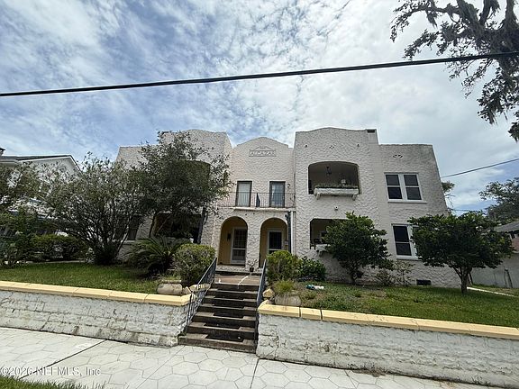 3rd image of 1643 MALLORY Street