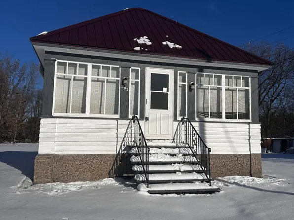 309 Main St, Oconto, WI 54153