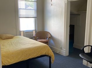 2006 Maple Ave APT 1F, Evanston, IL 60201