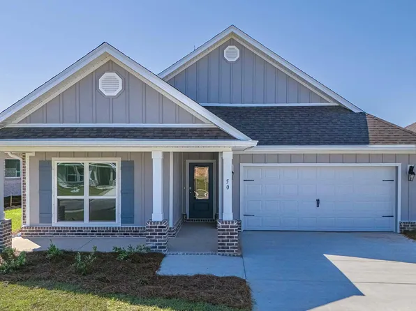 50 Gray Owl Dr E, Freeport, FL 32439