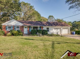 611 Hillhaven Dr, Winston Salem, NC 27107