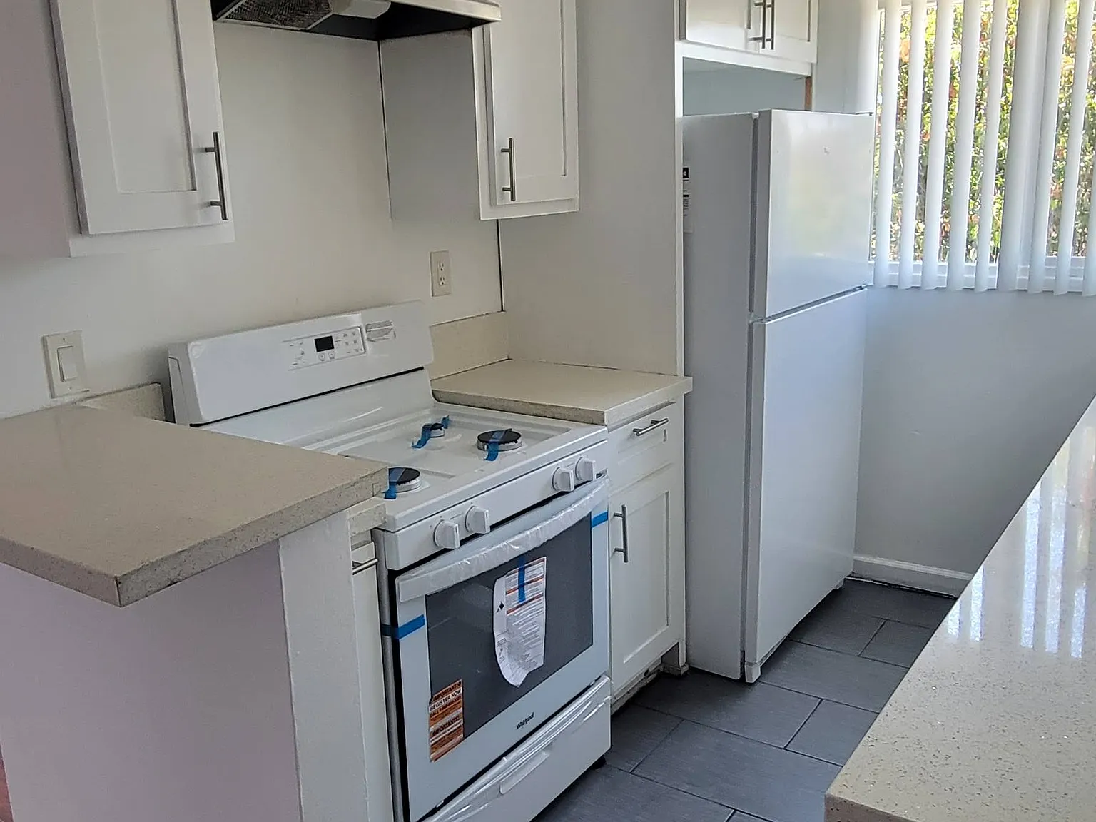 2 bed, 700 sqft, $2,175 — Photo 4