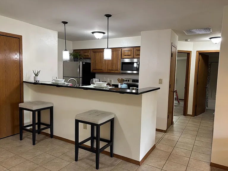 Sauk Creek Apartments — Photo 3
