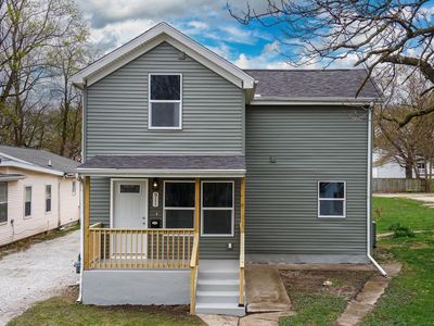 911 E Empire St, Bloomington, IL, 61701