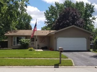 35 Kim Dr, Bourbonnais, IL 60914