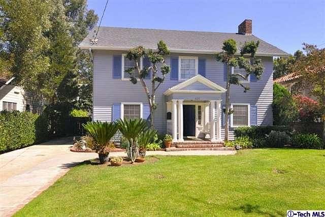 1st image of 620 S Mentor Ave
