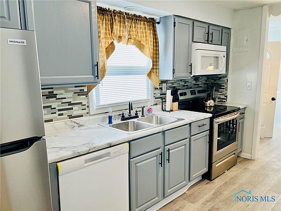 4th image of 5557 Bannockburn Dr