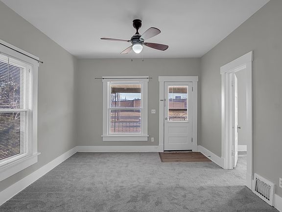 4th image of 1021 Old Main St