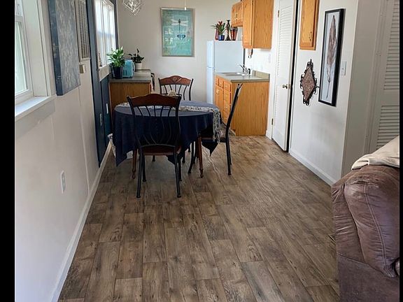 3rd image of 304 Washington Ave APT 2