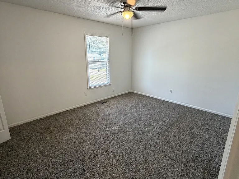 1010 B S Barbeque Rd #B — Photo 8