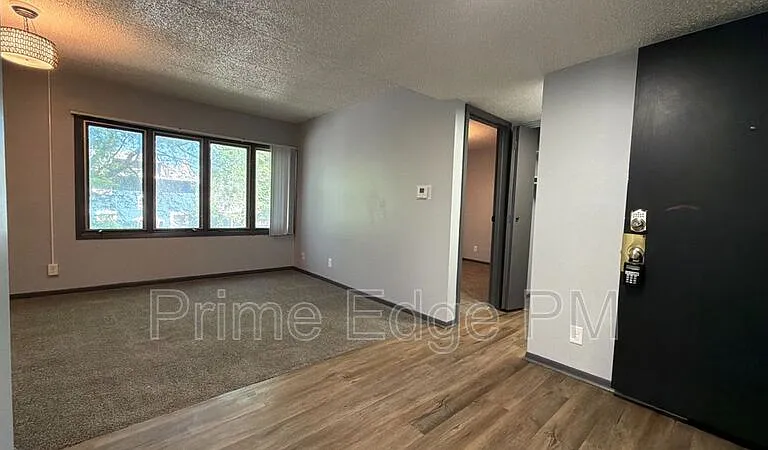 2343 B St #1 — Photo 4