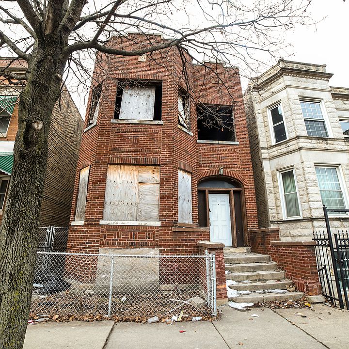1st image of 1222 S Central Park Ave