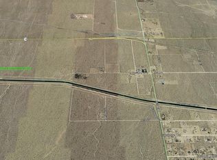 Vic Ave E #W7, Palmdale, CA 93591