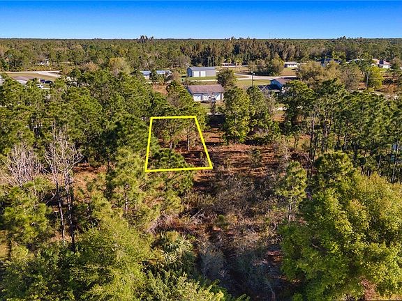 3rd image of 27493 Aloha Dr