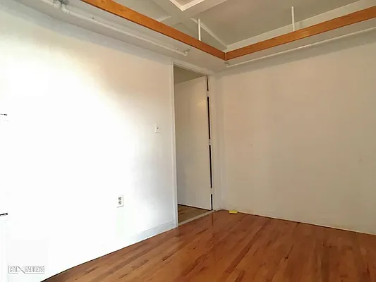 Rented by Citi Habitats | media 17