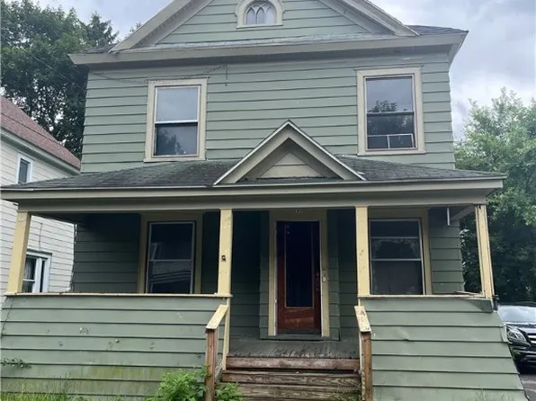 135 Fernwood Ave, Syracuse, NY 13205