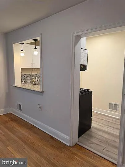 202 W Edgevale Rd #A — Photo 4