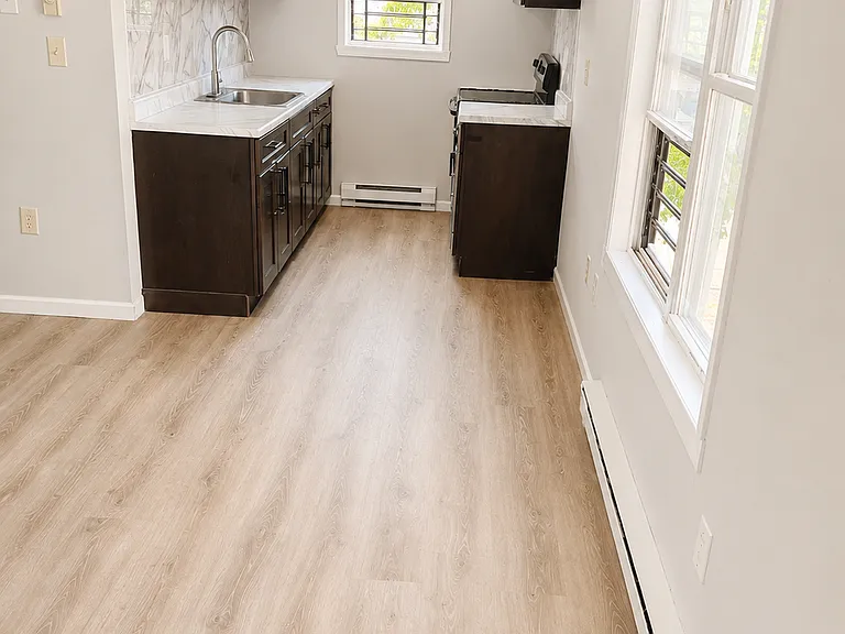 394 S 6th St #2L — Photo 16