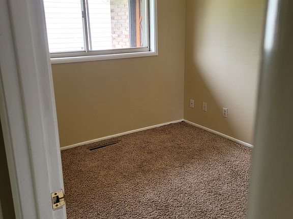 5th image of 2306 N Shirley St #4