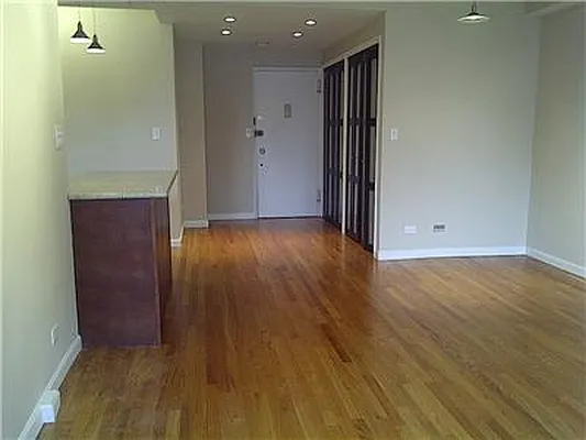 Rented by Medow Property | media 28