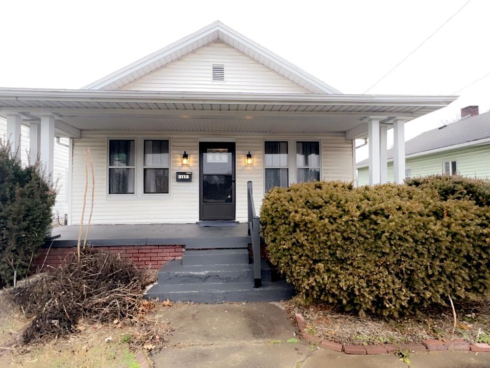 1st image of 2112 E Division St