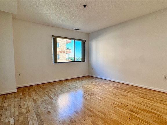 5th image of 3920 Mystic Valley Pkwy APT 817