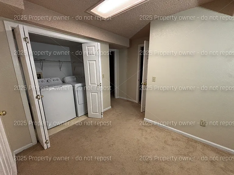 2010 S Xenia Way — Photo 49