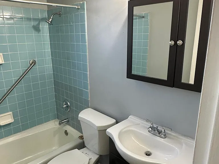 703 Wilkinson Blvd #2 — Photo 28